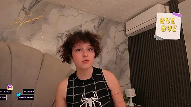 Katemoss70 live sex cam