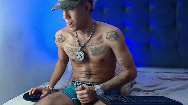 Ayala_777's cam snapshot