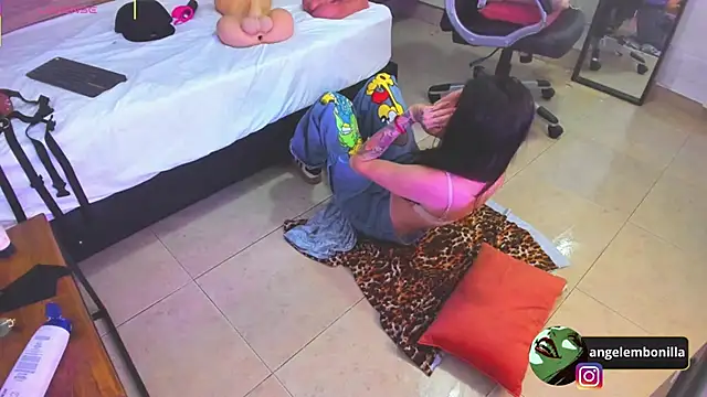 Fallen_Angel999777's cam snapshot