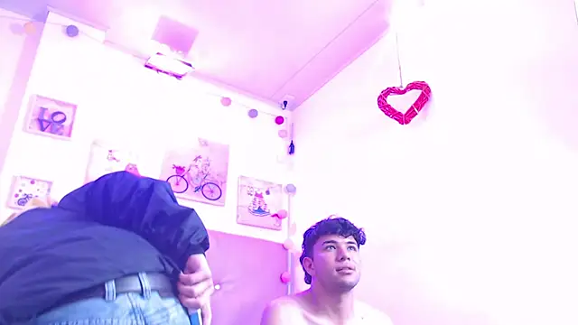 iam__lukas__'s cam snapshot