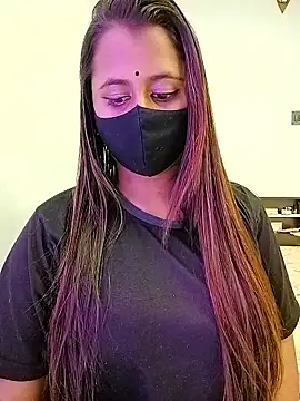 LoveLy-Soneya's cam snapshot