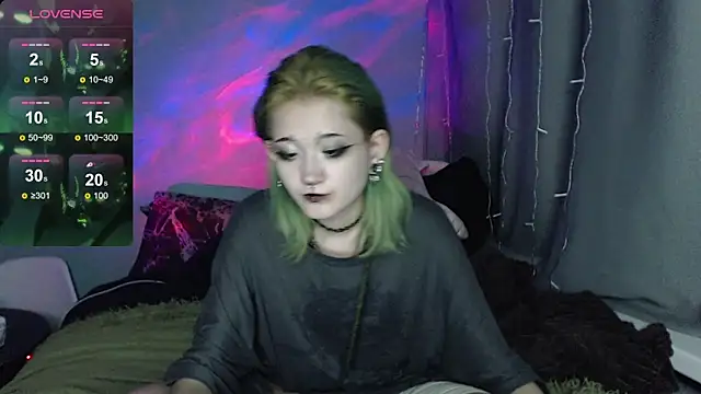 Milten-Trish live sex cam