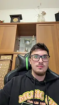 NaplesGuy04 live sex cam