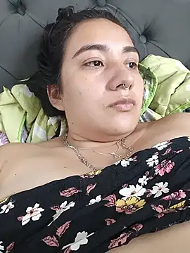 Hellen_Alex live sex cam