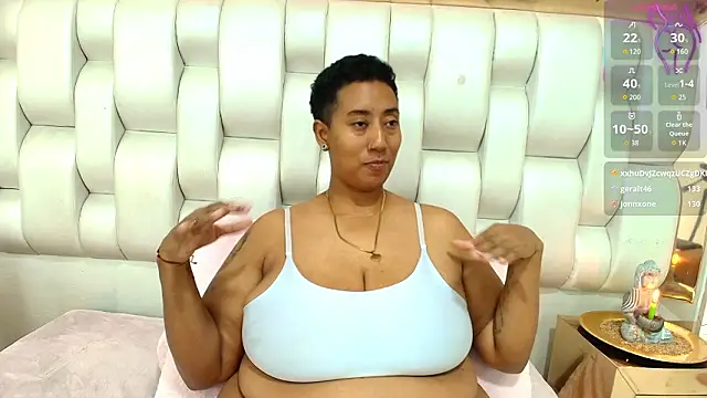 TiffantyAndStacy live sex cam