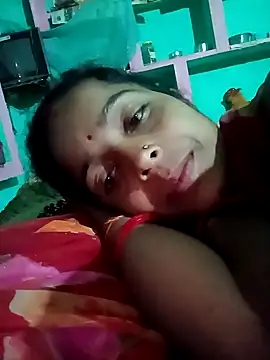 Alisha_beby143's cam snapshot