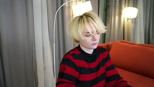 KellyKik's cam snapshot