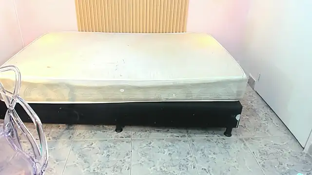 ZoeFox5's cam snapshot