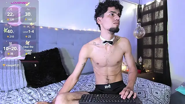 Chris_Angel_'s cam snapshot