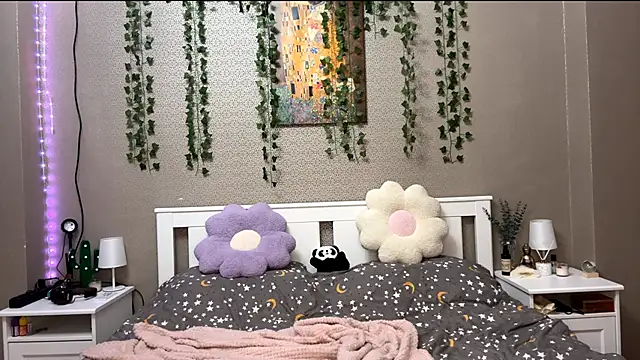 LlsabethHaze's cam snapshot