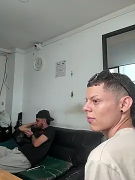 jamess_0's cam snapshot