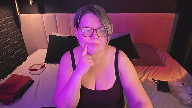 Shannonshine's cam snapshot