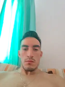 TommyMomentum's cam snapshot