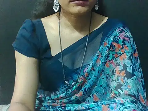 Thilothama_Vaishu live sex cam