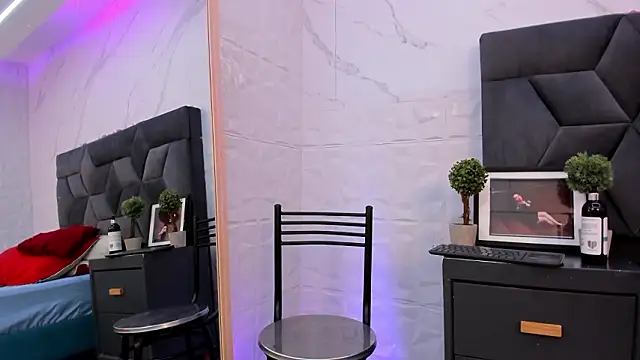 AliceBlackx live sex cam