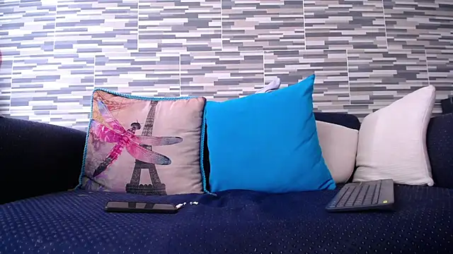 VioletaGomez_Co live sex cam