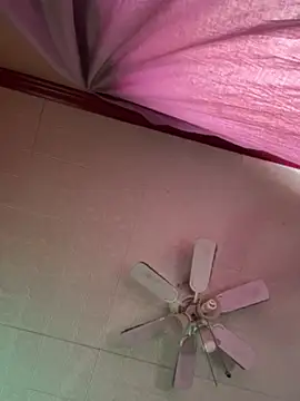 Tamiii420 live sex cam