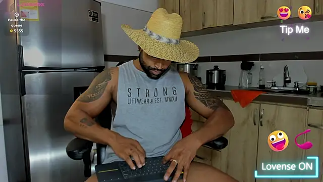 MattRodriguez9 live sex cam