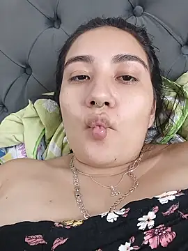 Hellen_Alex live sex cam