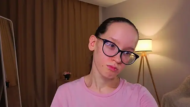 BettyBrowni live sex cam