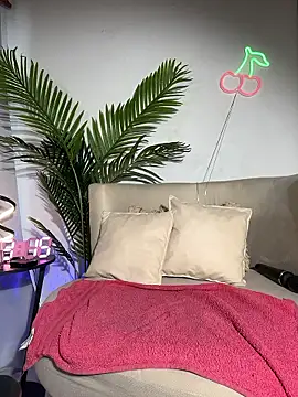 MiaFoxie's cam snapshot