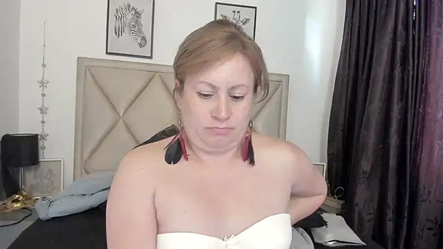 MonyCassius's cam snapshot