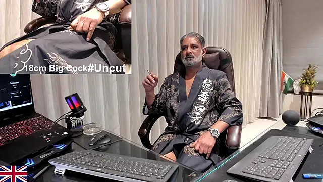 OnlineBossUK live sex cam