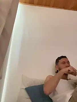 Michaell_Spinelly's cam snapshot