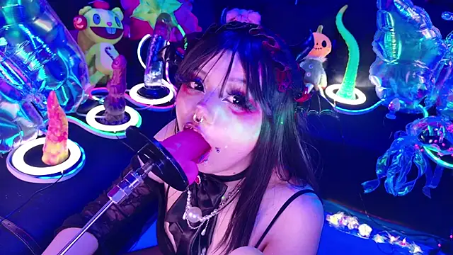 LaytonBox's cam snapshot