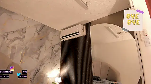 Katemoss70 live sex cam