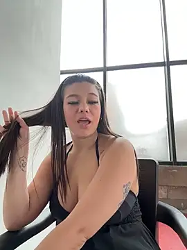 Alyshanon18 live sex cam