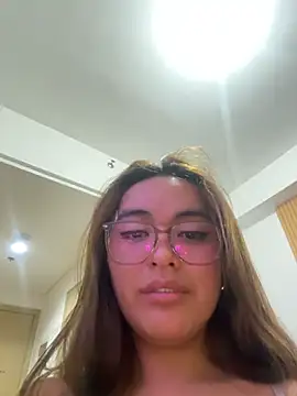 urasianlady live sex cam