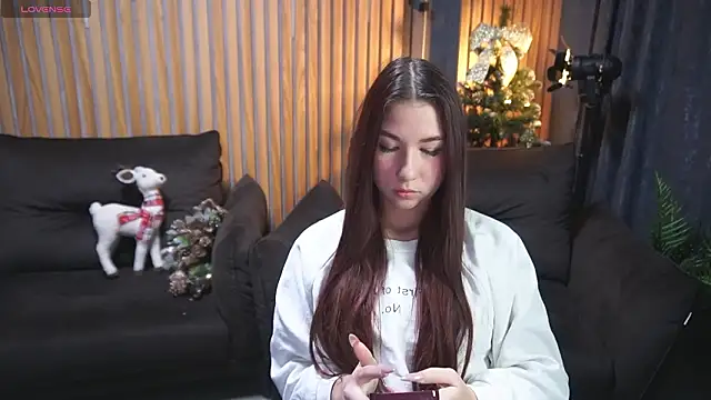 LeilaCrosss's cam snapshot