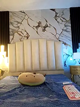 mollieblue69 live sex cam