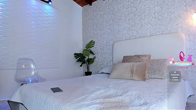 alanarouge's cam snapshot