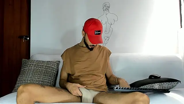 DERRYMASTER live sex cam