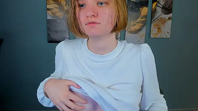 LilianSwall live sex cam