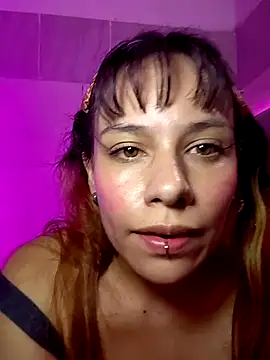 Hairy_ptt's cam snapshot