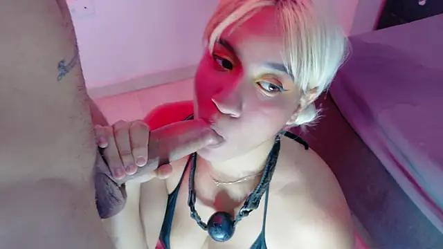 AliceandMax live sex cam