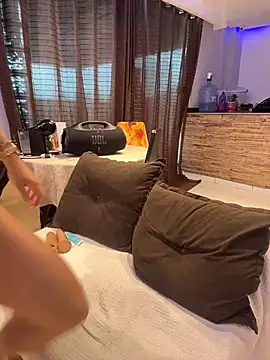 Rafaellaz live sex cam