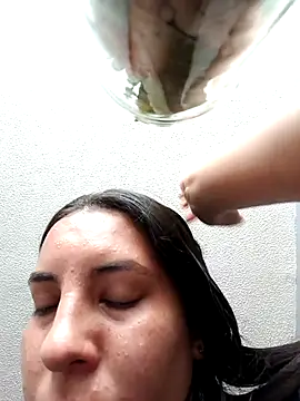 Bonny_Klote live sex cam