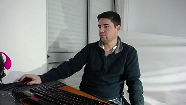 Kohaynewbie live sex cam