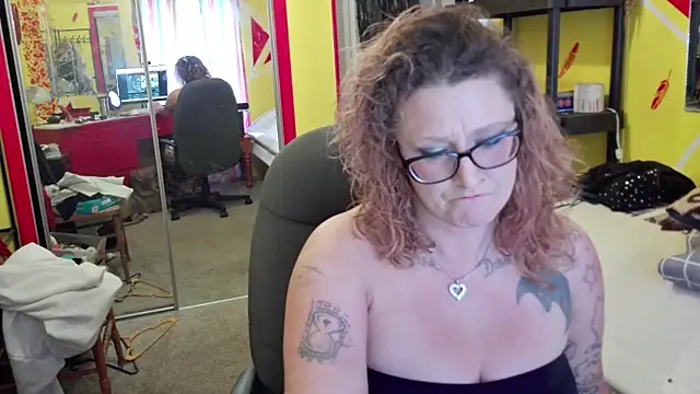 Lisalovely6981's cam snapshot