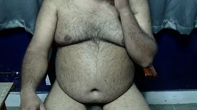 hairysubcub_70 live sex cam