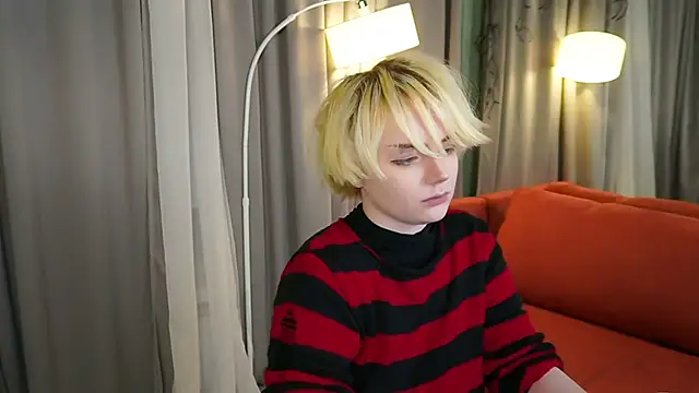 KellyKik's cam snapshot