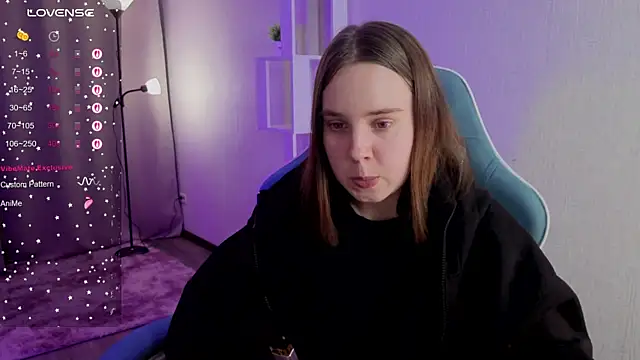 lunalyna's cam snapshot