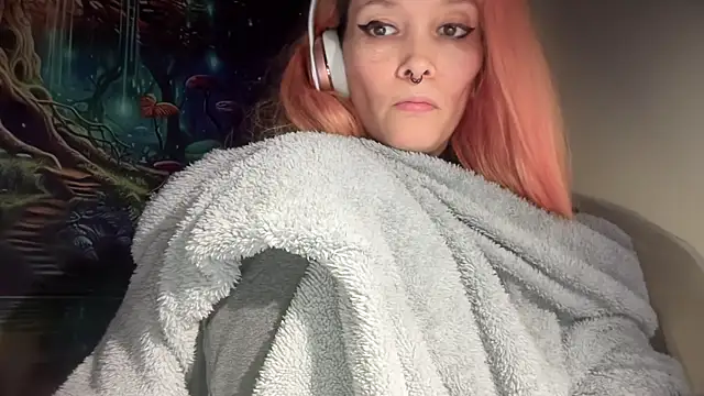 FRRANNKIE live sex cam