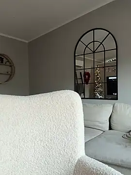 Wetbabygirlxo live sex cam