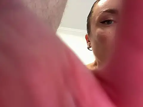 Blondeqlove live sex cam