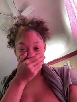 Tamiii420 live sex cam